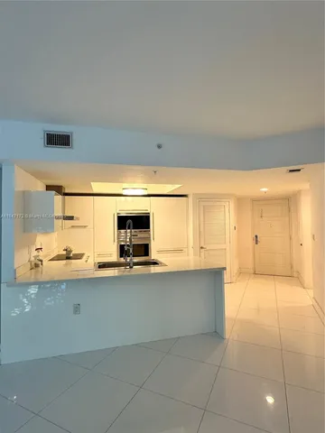 $5,050 | 200 Sunny Isles Boulevard, Unit 2501, Sunny Isles Beach, FL 33160