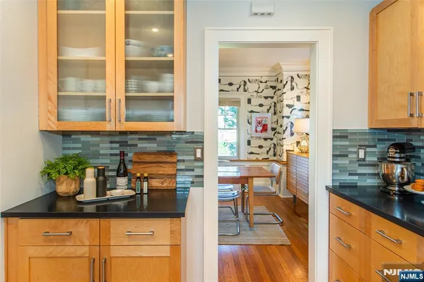 $859,000 | 229 Watchung Avenue, Montclair, NJ 07043