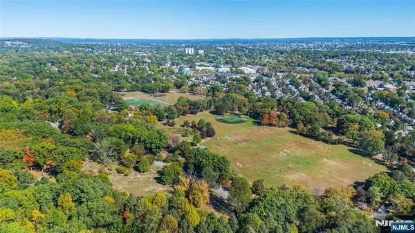$859,000 | 229 Watchung Avenue, Montclair, NJ 07043