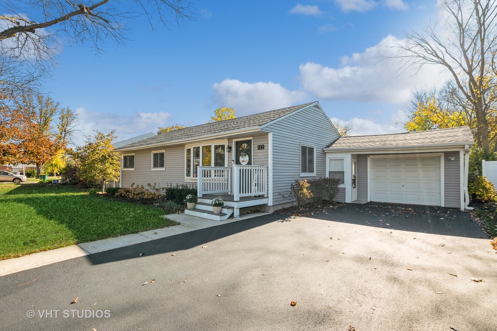 177 West Hickory Road Lombard, IL 60148 - Photo 1 of 23 Gallery Image 1