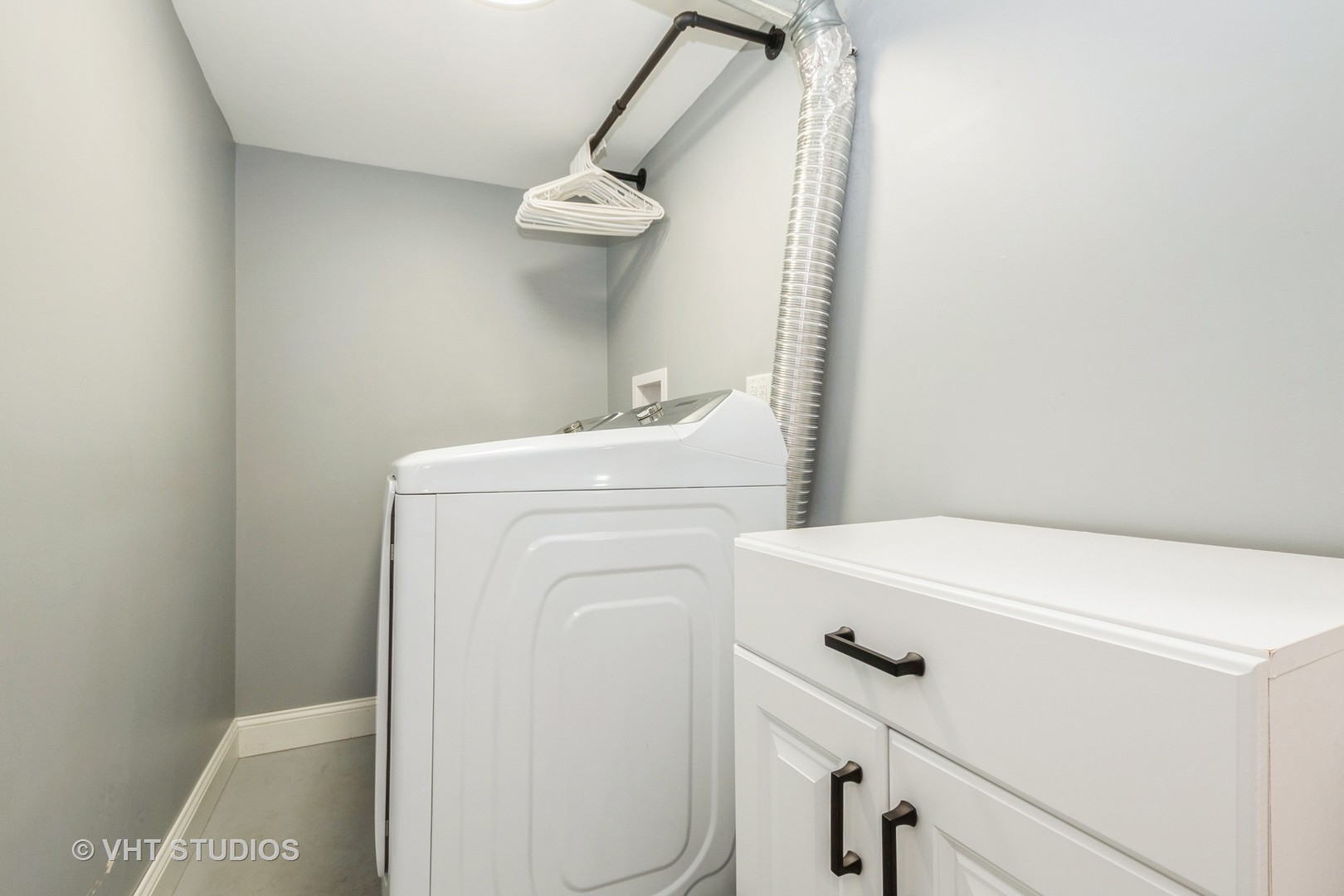 177 West Hickory Road Lombard, IL 60148 - Photo 16 of 23 Gallery Image 16