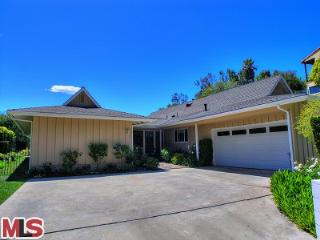 13658 Bayliss Road Los Angeles, CA 90049 - Photo 1 of 1