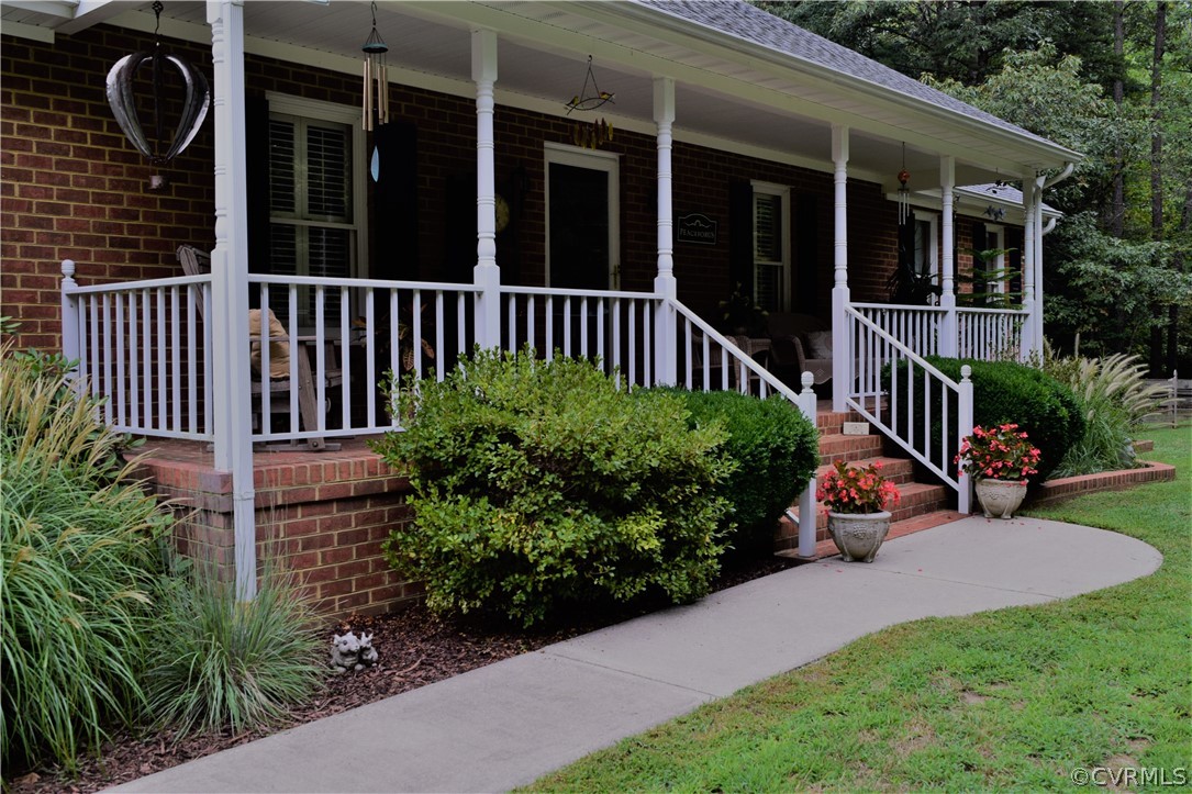 17107 English Walnut Road Beaverdam, VA 23015 - Photo 6 of 49 Gallery Image 6