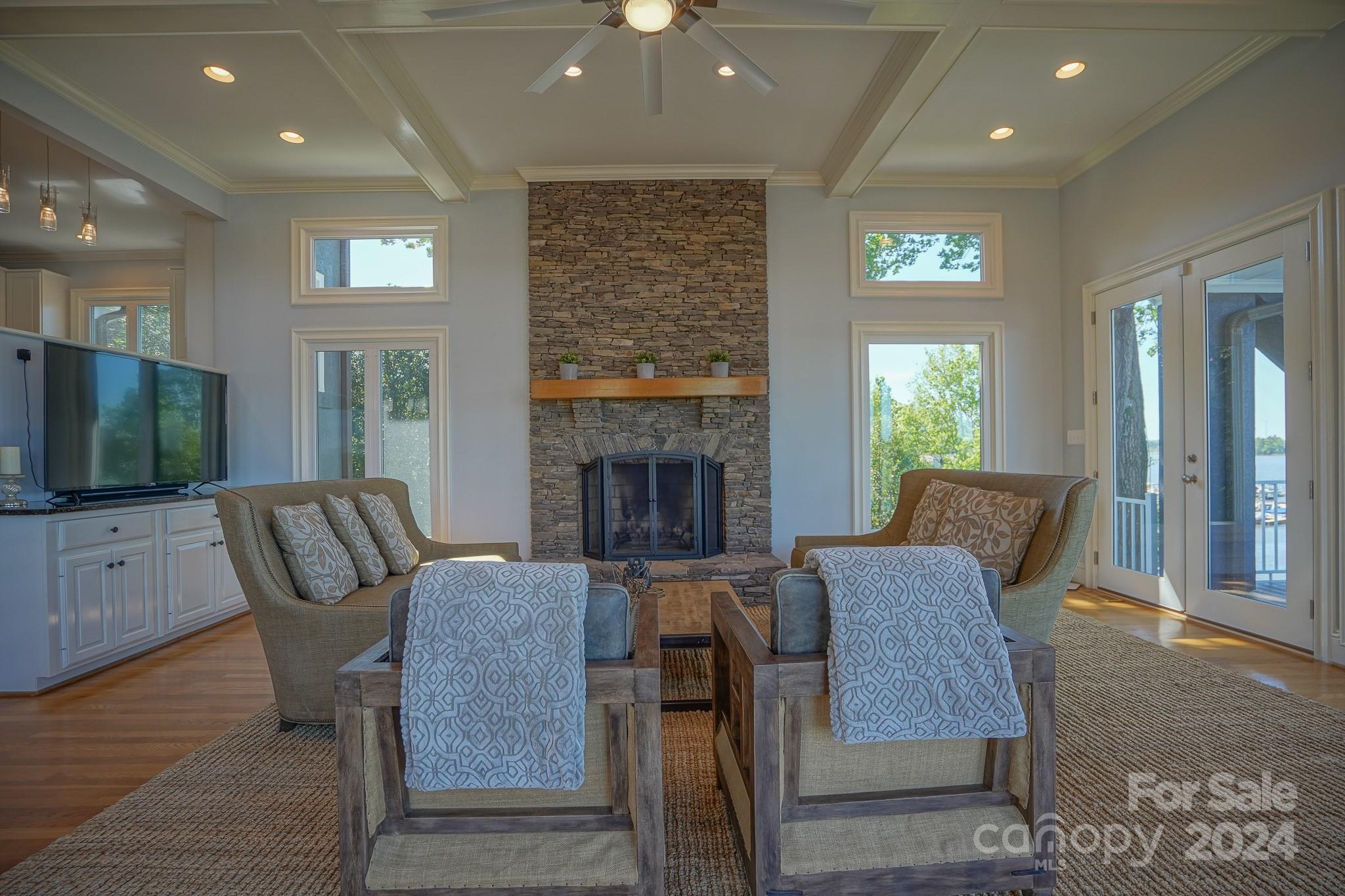 14043 Point Lookout Road Charlotte, NC 28278 - Photo 42 of 48 Gallery Image 42