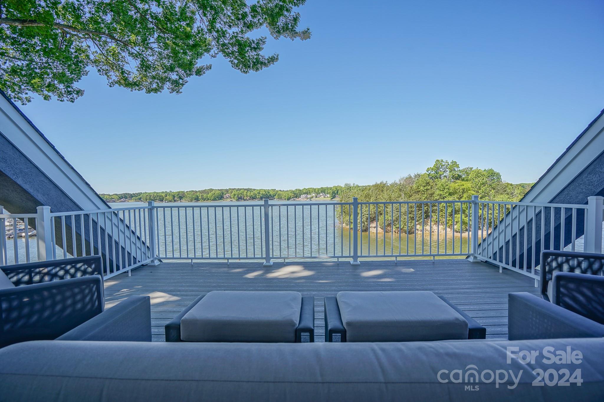 14043 Point Lookout Road Charlotte, NC 28278 - Photo 8 of 48 Gallery Image 8