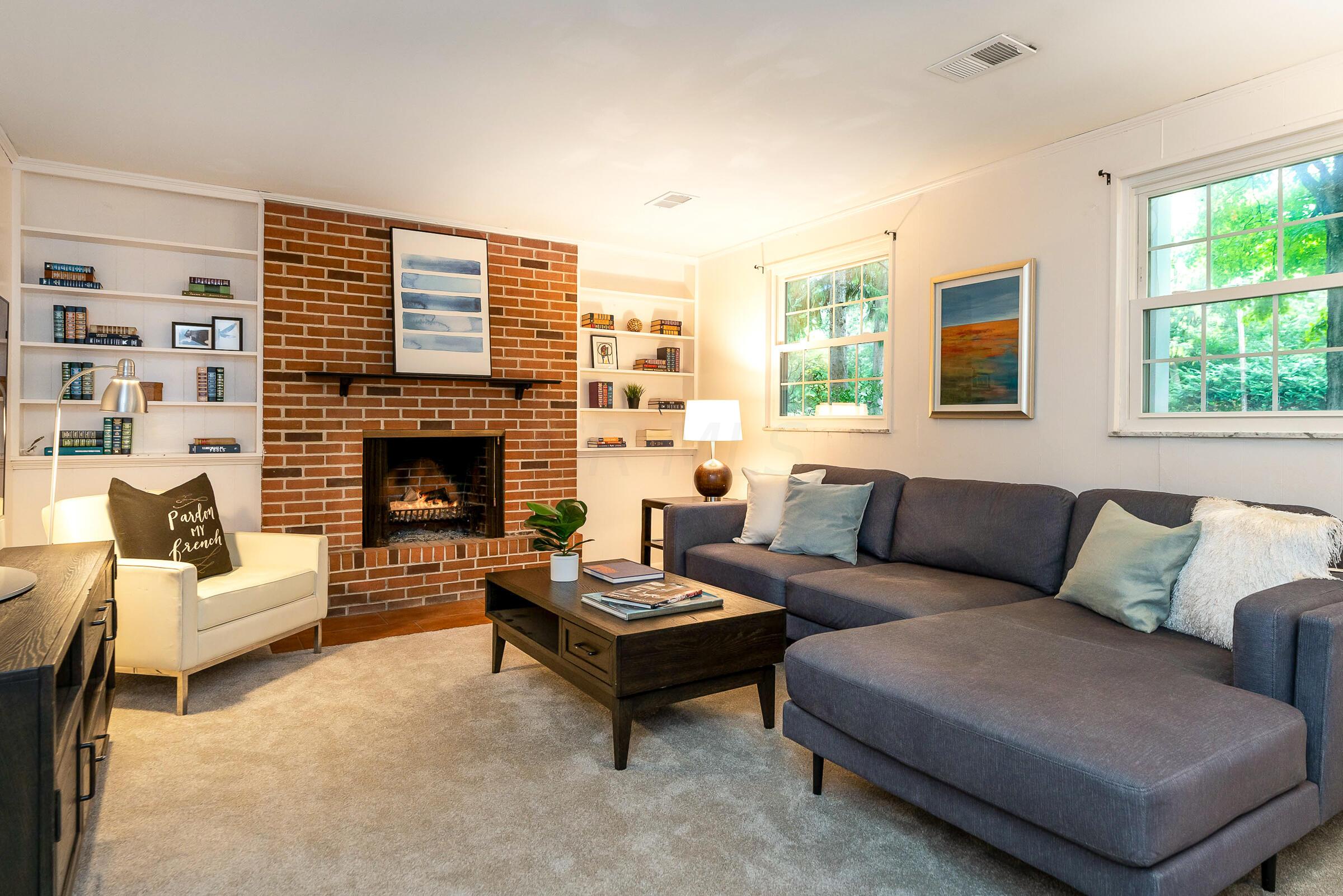 2654 Lane Road Columbus, OH 43220 - Photo 22 of 33 Family Room
