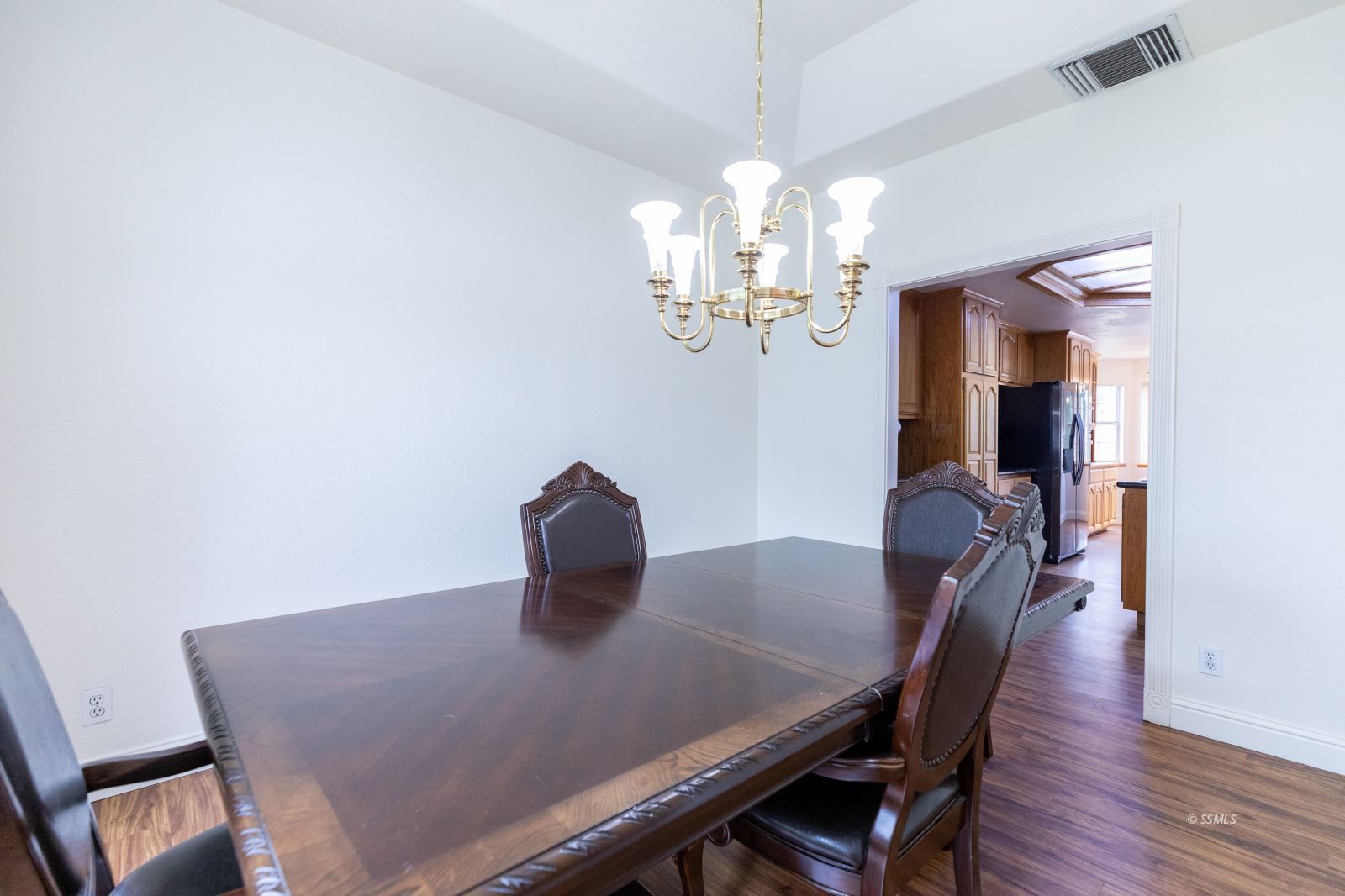 401 Laurkris Court Ridgecrest, CA 93555 - Photo 12 of 49