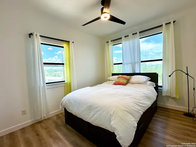 $1,495 | 1946 Rhinestone, Canyon Lake, TX 78133