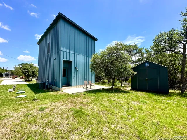 $1,495 | 1946 Rhinestone, Canyon Lake, TX 78133