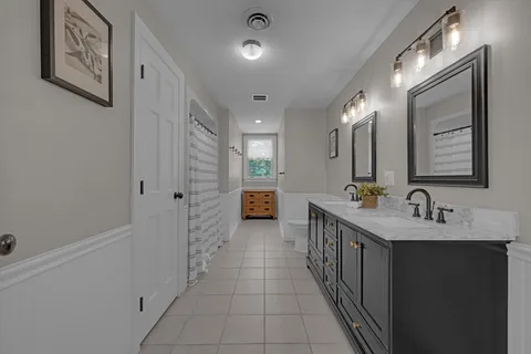 $1,095,000 | 196 Brigham Hill Road, Grafton, MA 01536