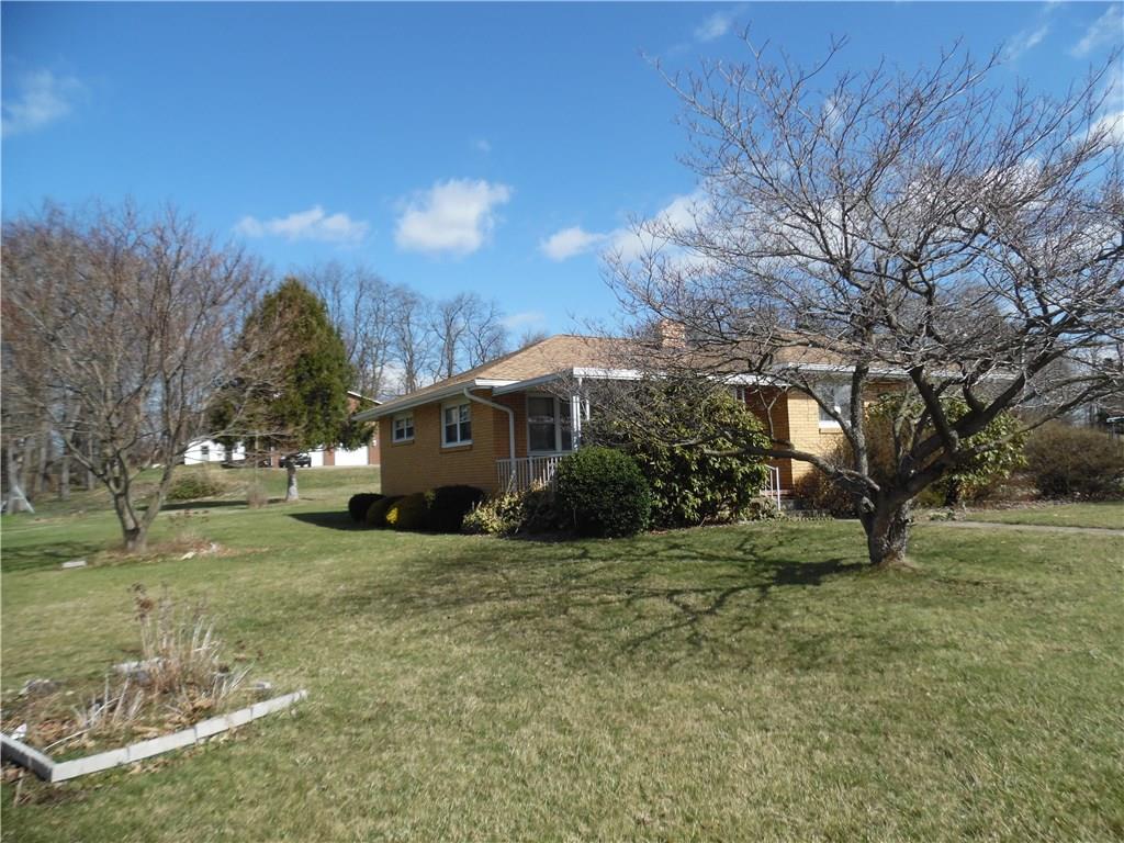 1208 Spring Street Latrobe, PA 15650 - Photo 4 of 23 Gallery Image 4