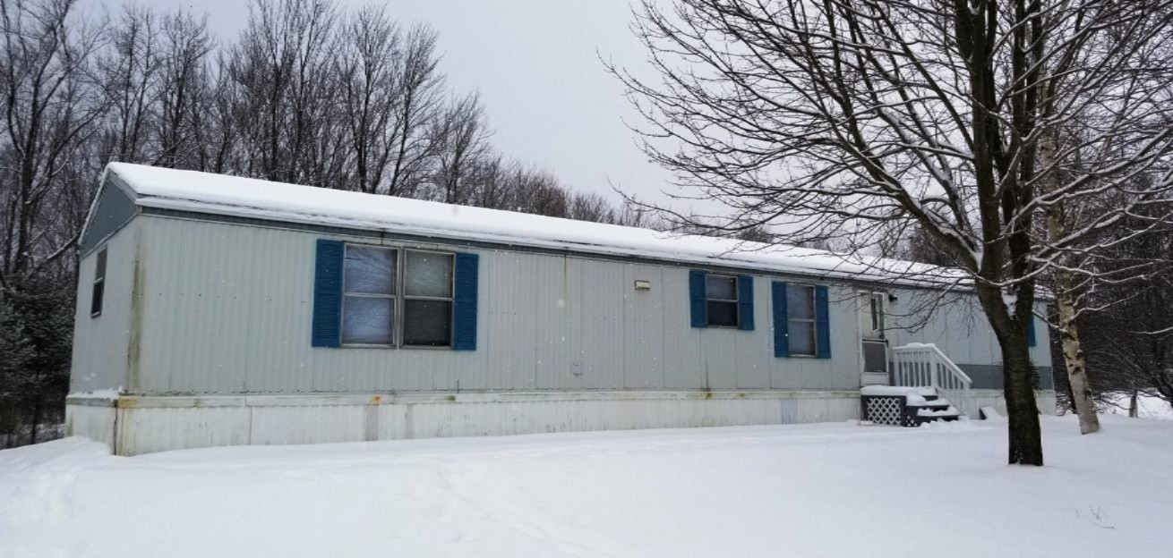5292 East 13 Mile Road Paris, MI 49338 - Photo 1 of 13 Main Photo