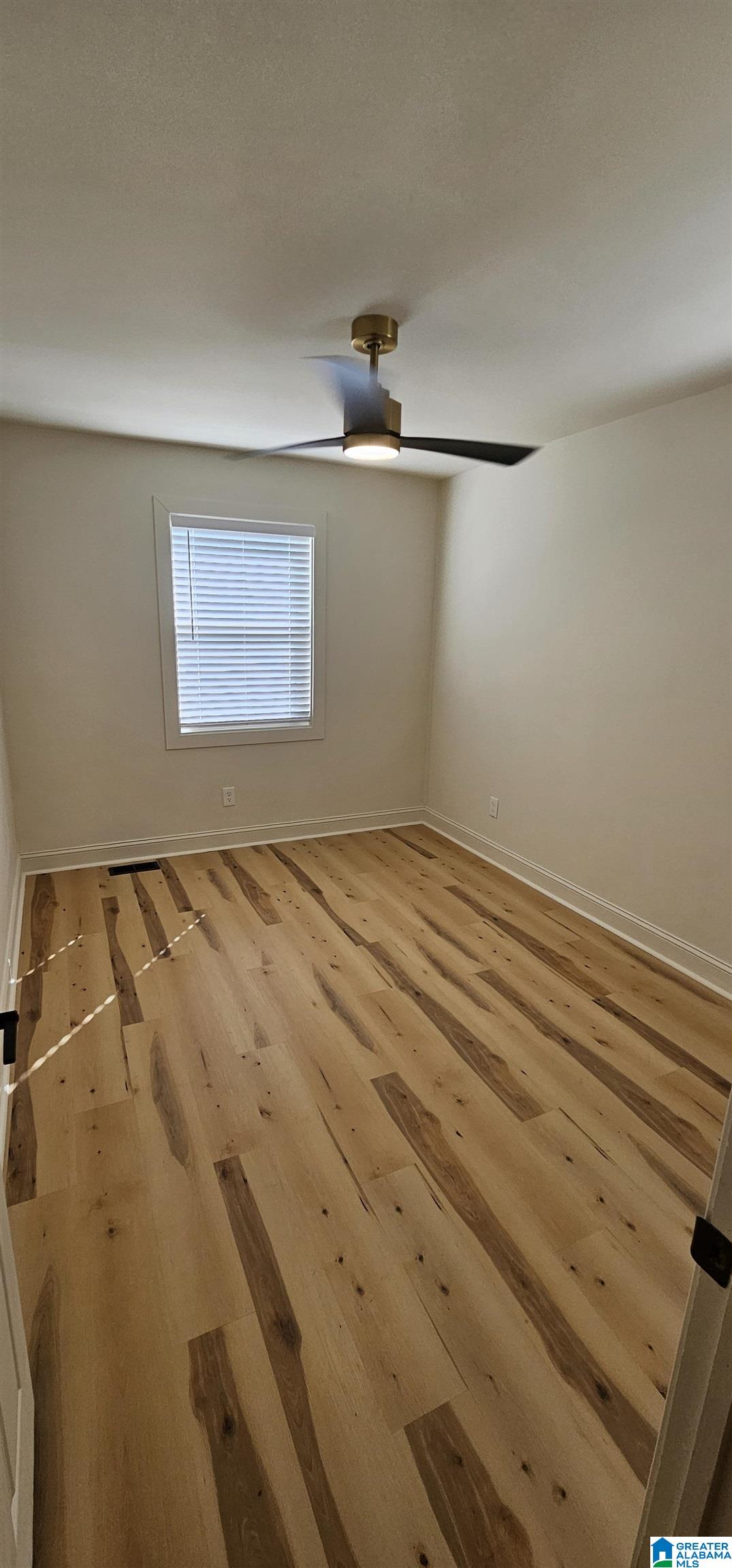 820 28th Street Southwest Birmingham, AL 35211 - Photo 19 of 47