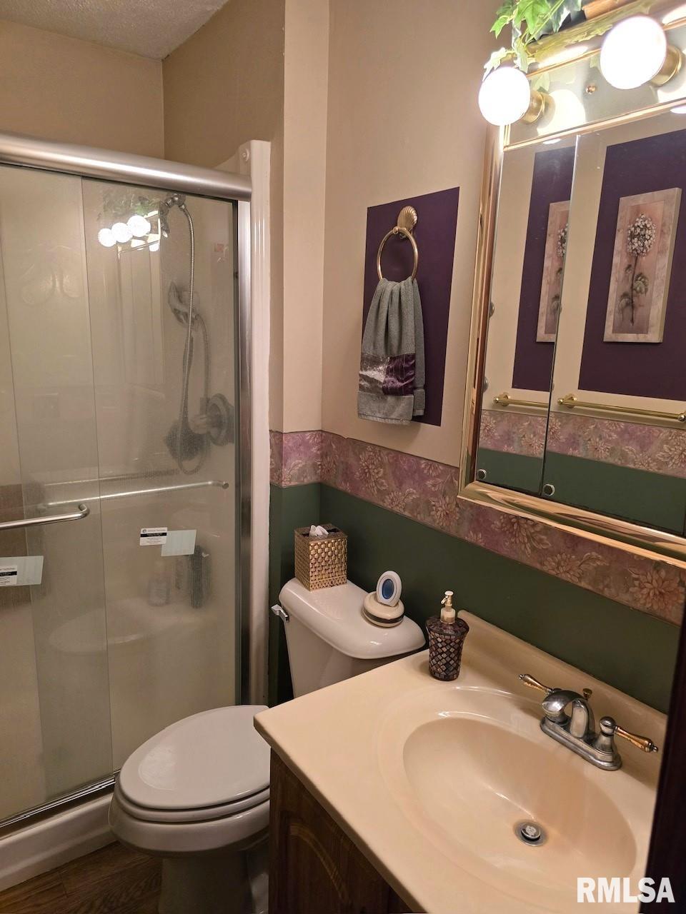 1913 Quail Hollow Road Pekin, IL 61554 - Photo 16 of 29 Gallery Image 16