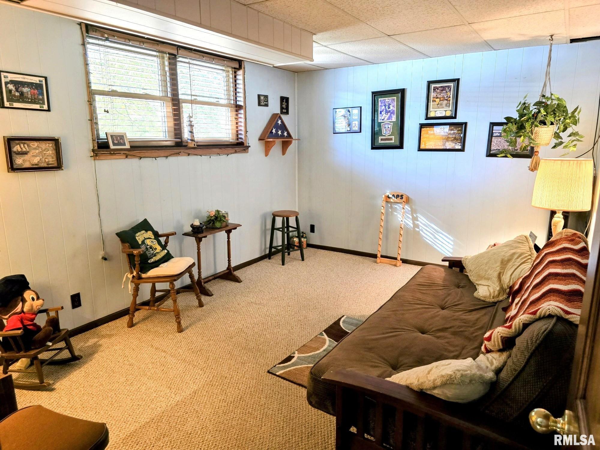 1913 Quail Hollow Road Pekin, IL 61554 - Photo 26 of 29 Gallery Image 26