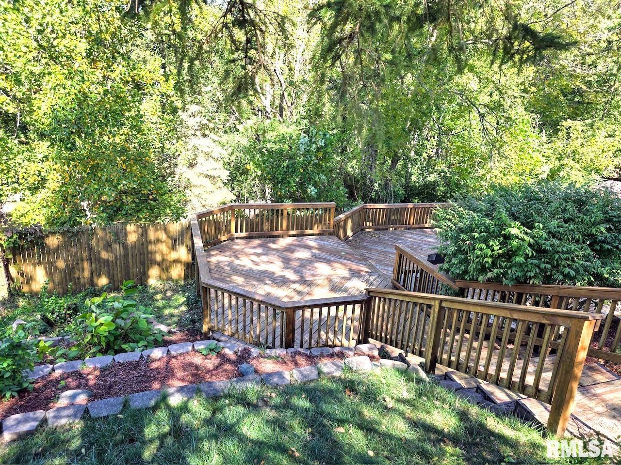 1913 Quail Hollow Road Pekin, IL 61554 - Photo 28 of 29 Gallery Image 28