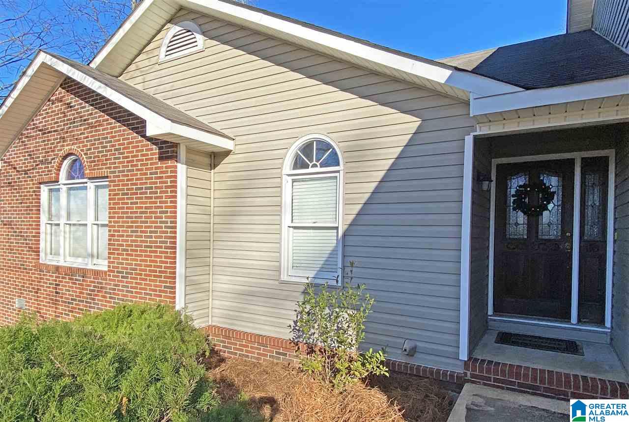 1209 Shadescrest Road Anniston, AL 36206 - Photo 6 of 37 Gallery Image 6