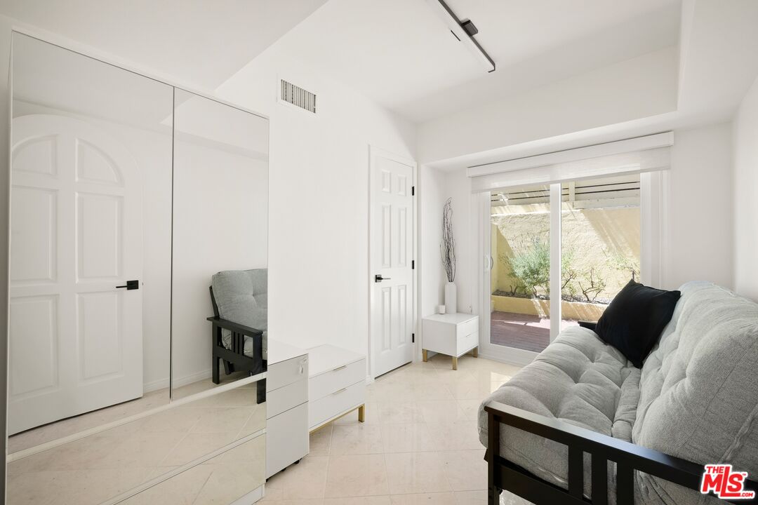 1244 Stradella Road Los Angeles, CA 90077 - Photo 18 of 31