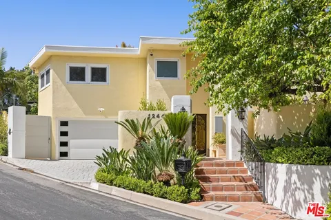 $4,195,000 | 1244 Stradella Road, Los Angeles, CA 90077