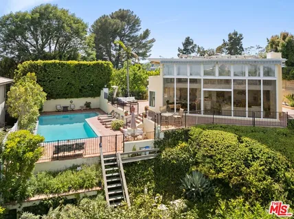$4,195,000 | 1244 Stradella Road, Los Angeles, CA 90077