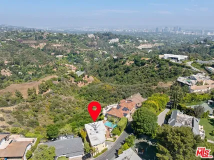 $4,195,000 | 1244 Stradella Road, Los Angeles, CA 90077