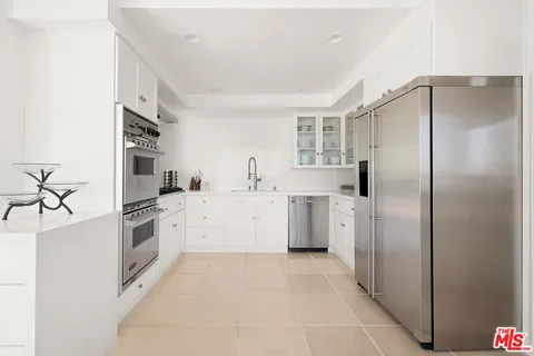 $4,195,000 | 1244 Stradella Road, Los Angeles, CA 90077