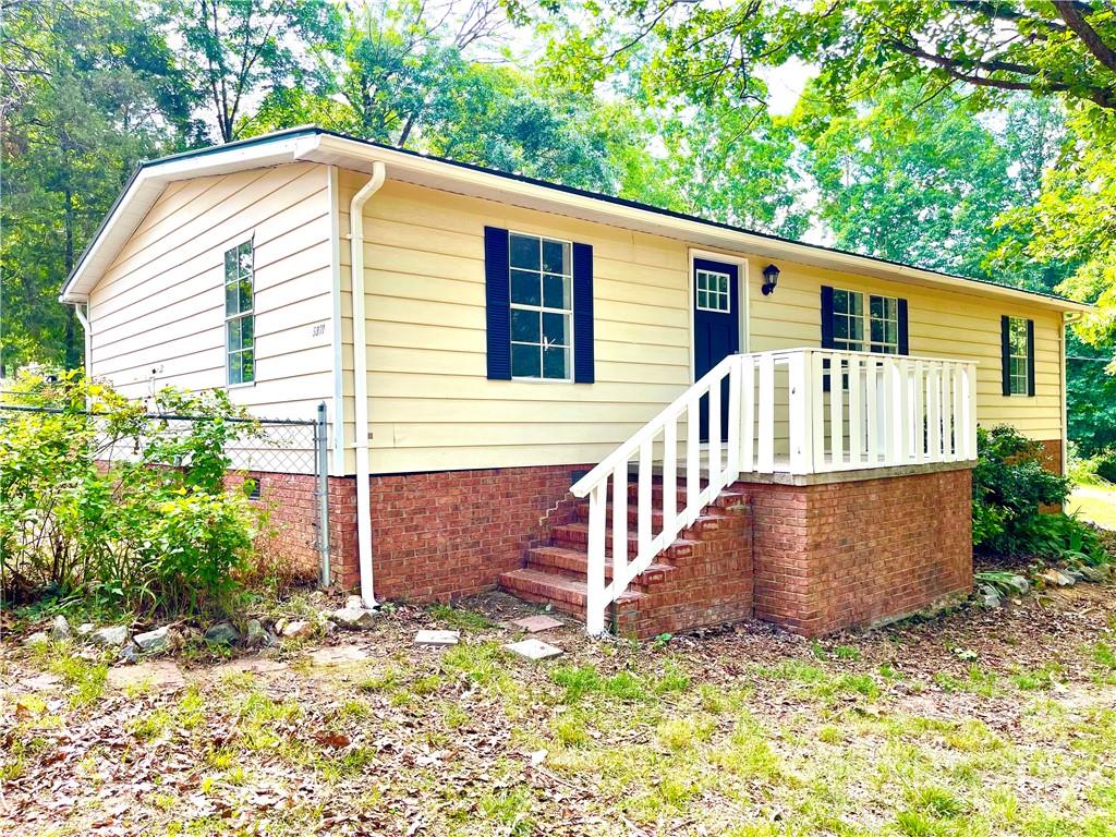 5801 Raintree Circle Concord, NC 28027 - Photo 1 of 27 Gallery Image 1