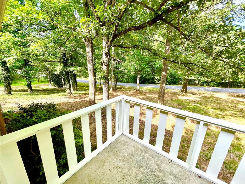 5801 Raintree Circle Concord, NC 28027 - Photo 4 of 27 Gallery Image 4