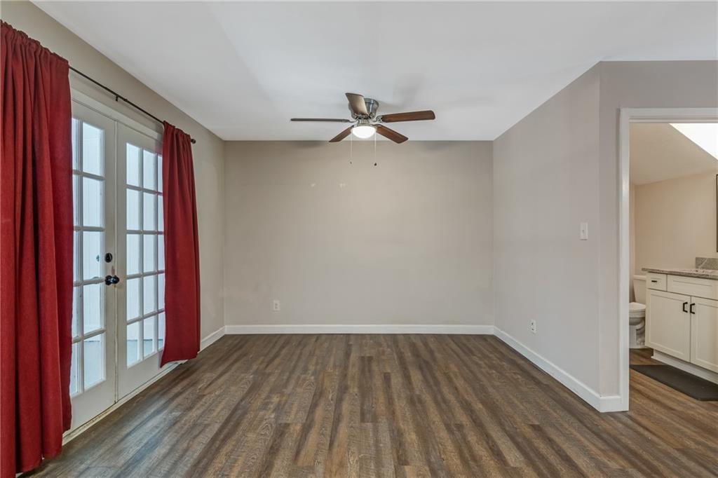 725 Anderson Walk Marietta, GA 30062 - Photo 12 of 28