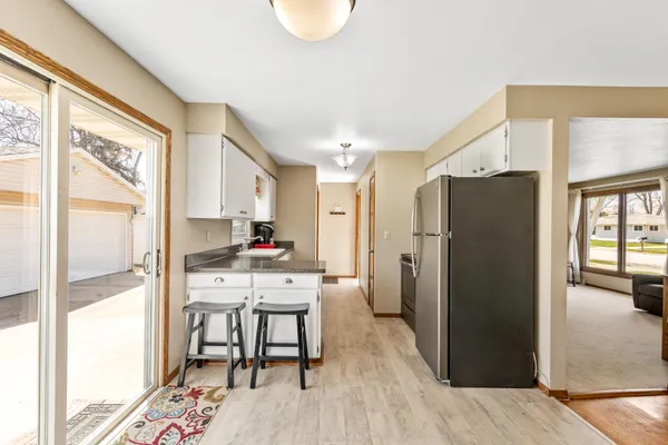 $269,900 | 1041 London Street, Menasha, WI 54952