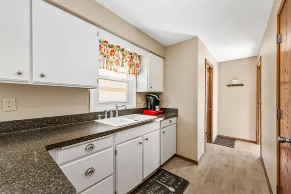 $269,900 | 1041 London Street, Menasha, WI 54952