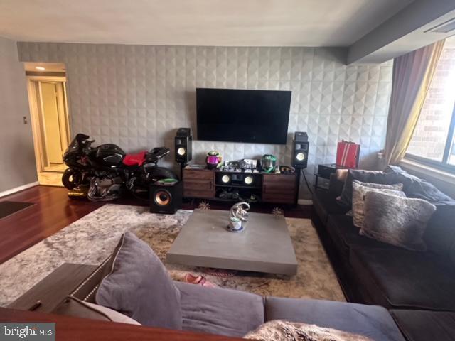 5501 Seminary Road, Unit 1715S Falls Church, VA 22041 - Photo 1 of 31 Gallery Image 1