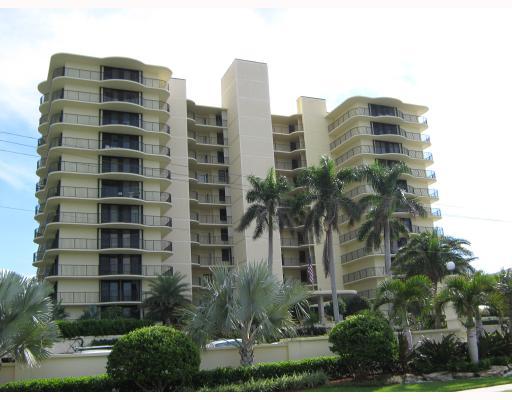 400 South Beach Road, Unit 301 Tequesta, FL 33469 - Photo 1 of 16 Primary Photo