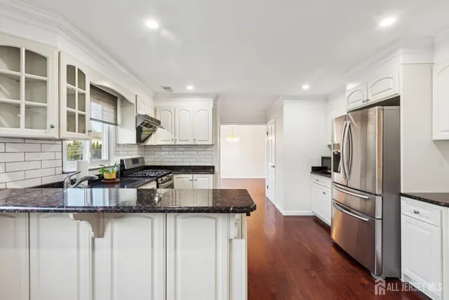 $888,000 | 2 Tiby Place, Monmouth Junction, NJ 08852