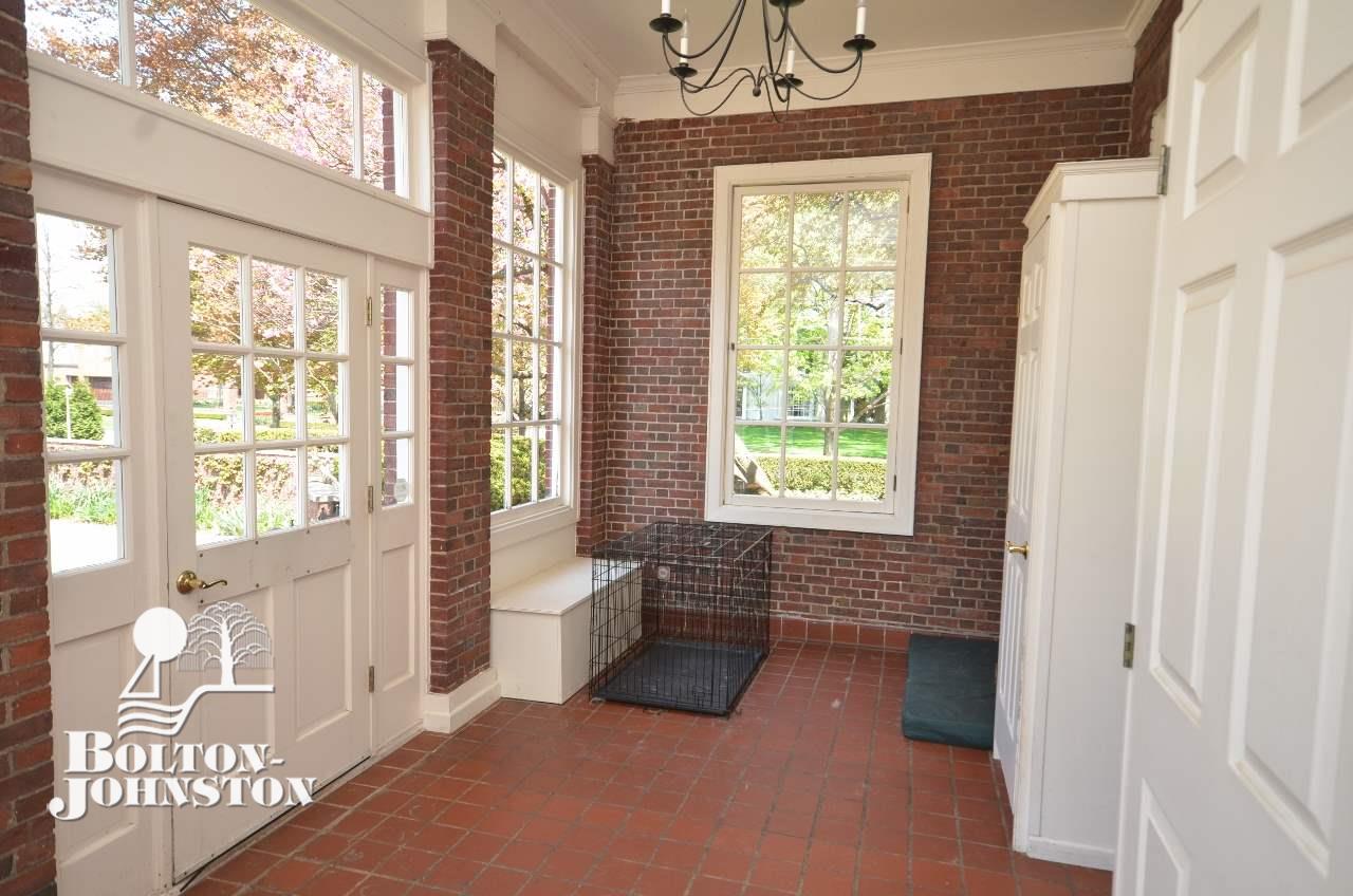 99 Lothrop Road Grosse Pointe Farms, MI 48236 - Photo 23 of 71
