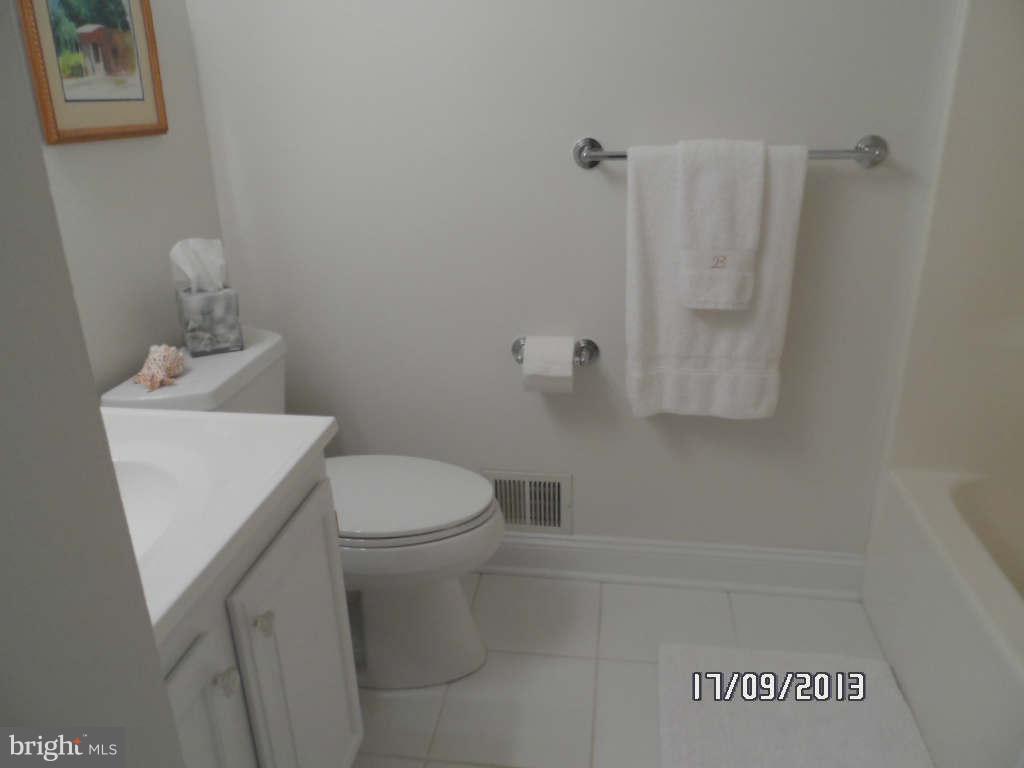 10021 Dutch Hollow Road Rixeyville, VA 22737 - Photo 5 of 30 Bath