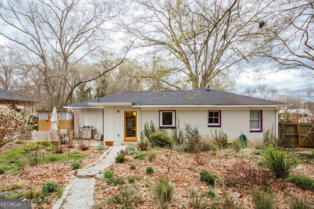 $3,200 | 284 The Plaza, Athens, GA 30606