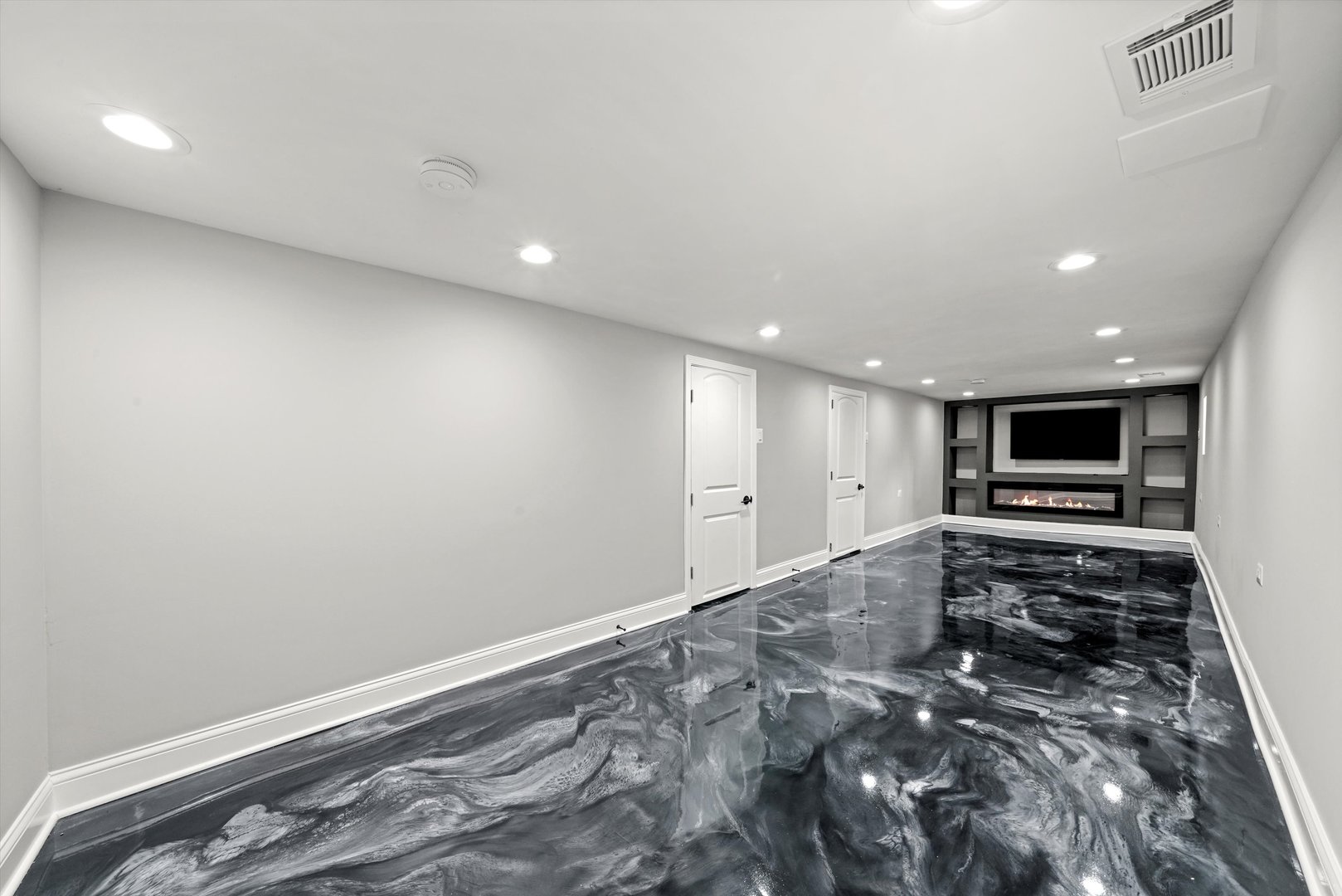 7918 South Anthony Avenue Chicago, IL 60619 - Photo 18 of 34 a view of a livingroom with wooden floor