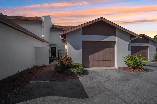 $330,000 | 7501 Cumberland Road, Unit 20, Seminole, FL 33777