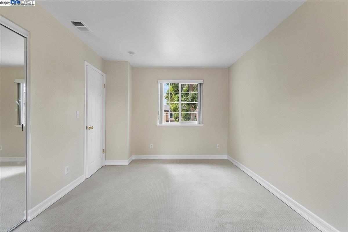3 Cerruti Court Alameda, CA 94501 - Photo 21 of 22 an empty room with windows