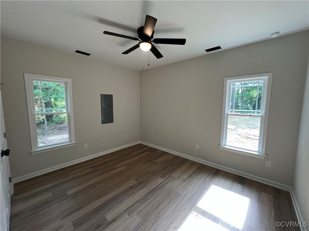 8104 Strath Road Henrico, VA 23231 - Photo 16 of 27 Gallery Image 16