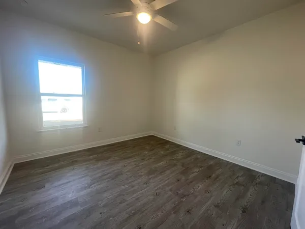 $2,300 | 5448 Jenee Court, Crestview, FL 32539