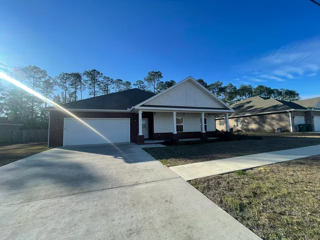 $2,300 | 5448 Jenee Court, Crestview, FL 32539