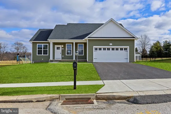 $424,900 | 42 Lobell Road, Unit 19, Abbottstown, PA 17301