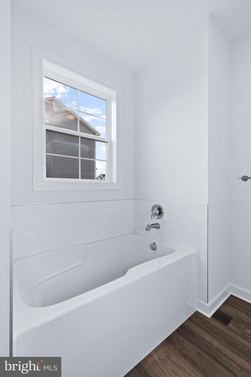 42 Lobell Road, Unit 19 Abbottstown, PA 17301 - Photo 13 of 25 All photos are of a similar model