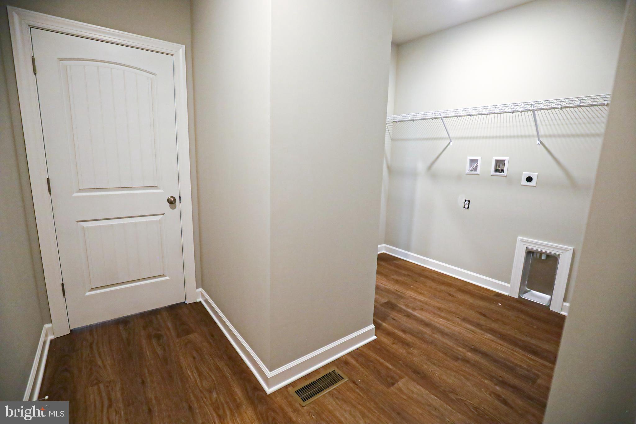 42 Lobell Road, Unit 19 Abbottstown, PA 17301 - Photo 15 of 25 All photos are of a similar model