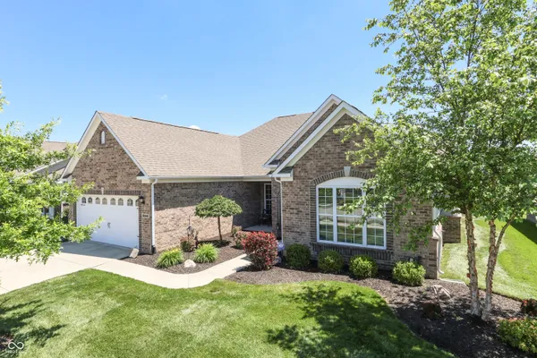 $500,000 | 10441 Oxer Drive, Fishers, IN 46040
