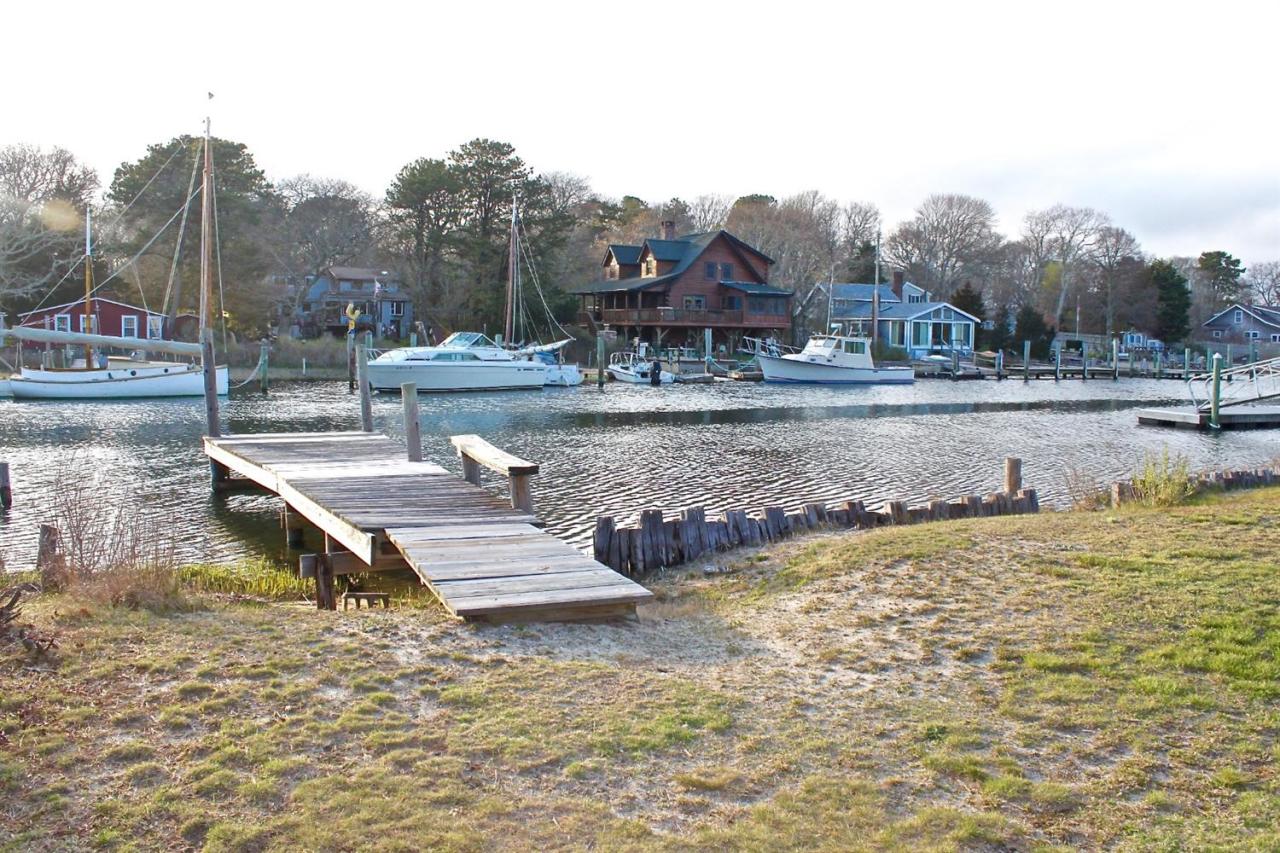 345 Monomoscoy Road Mashpee, MA 02649 - Photo 14 of 19 a view of a town with mountains in the background