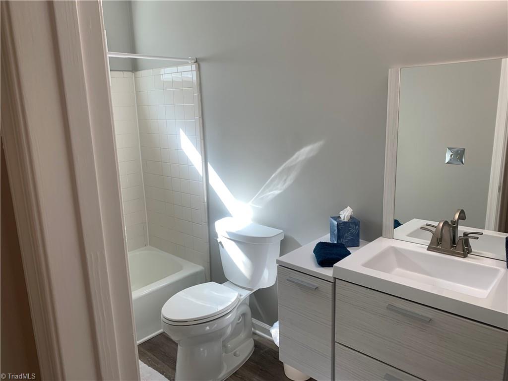 5107 Nantucket Road Greensboro, NC 27455 - Photo 34 of 50 2nd Bathroom