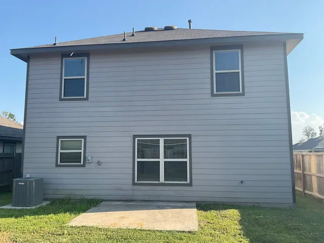 a view of entrance of the house